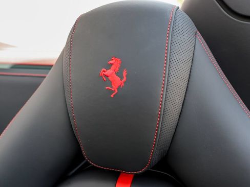 Certified 2022 Ferrari F8 Tributo RWD image 23