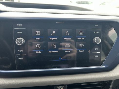 Used 2023 Volkswagen Taos SE w/ Black Wheel Package AWD/4WD image 13