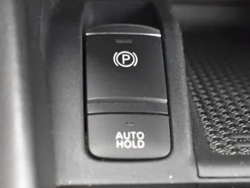 Used 2024 Nissan Kicks SV FWD image 29