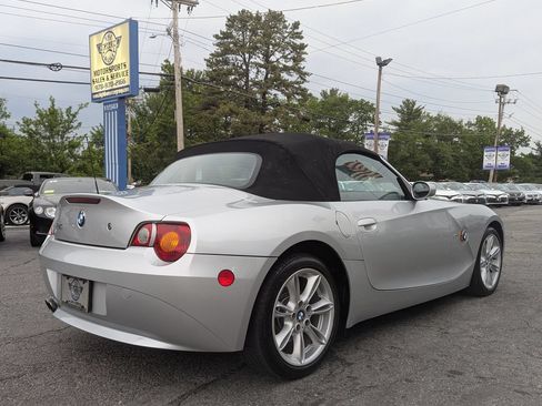 Used 2004 BMW Z4 3.0i RWD image 7