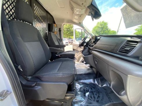 Used 2022 Ford Transit 250 Low Roof w/ Exterior Upgrade Package RWD image 20