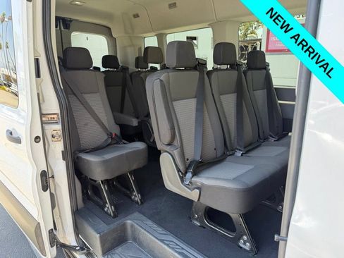 Used 2023 Ford Transit 350 XLT RWD image 7