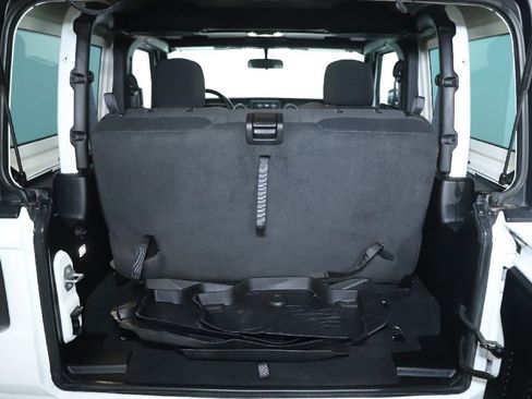 Used 2022 Jeep Wrangler Willys image 28