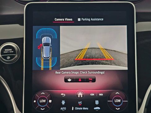 Certified 2025 Mercedes-Benz GLC 300 image 29