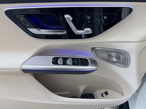 New 2026 Mercedes-Benz GLC 300 4MATIC image 18