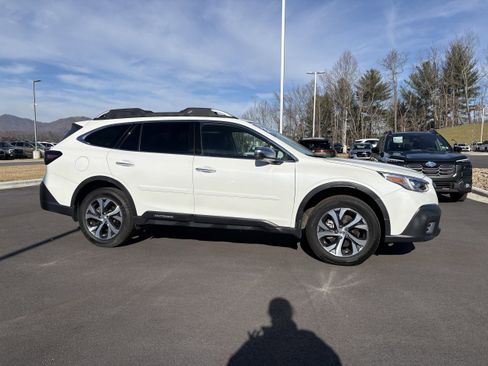 Used 2021 Subaru Outback Touring XT image 7