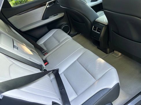 Used 2018 Lexus RX 350 AWD w/ Premium Package image 23