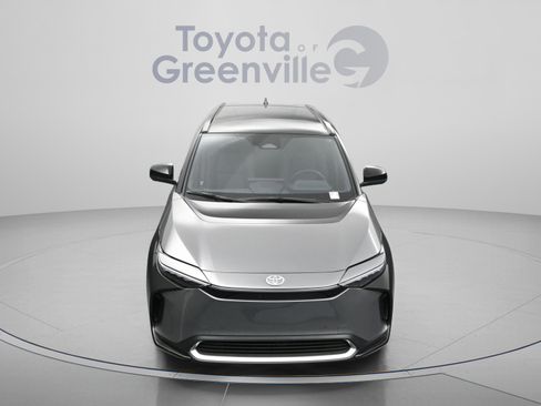 Used 2024 Toyota bZ4X AWD w/ Weather Package image 23