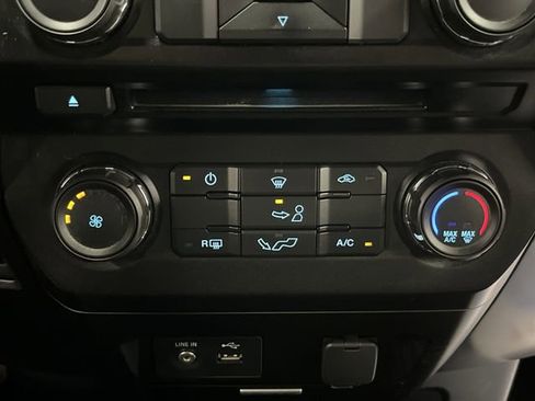 Used 2015 Ford F150 XLT w/ Equipment Group 301A Mid image 17