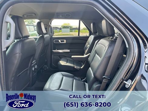 Used 2023 Ford Explorer XLT w/ Equipment Group 202A AWD/4WD image 25