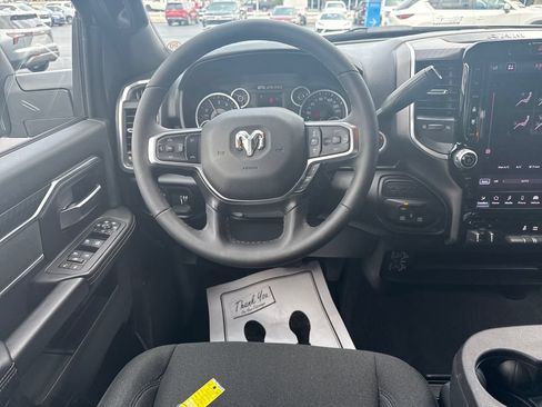Used 2026 RAM 2500 Big Horn AWD/4WD image 17