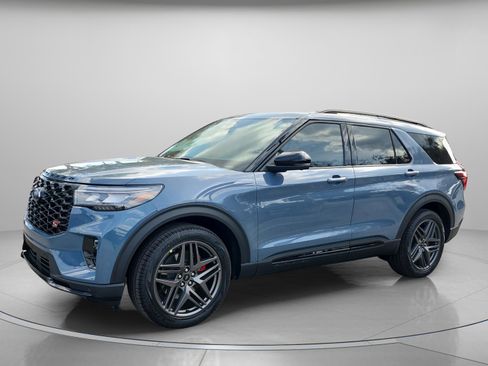 Certified 2026 Ford Explorer ST w/ Sun And Sound Package AWD/4WD image 2