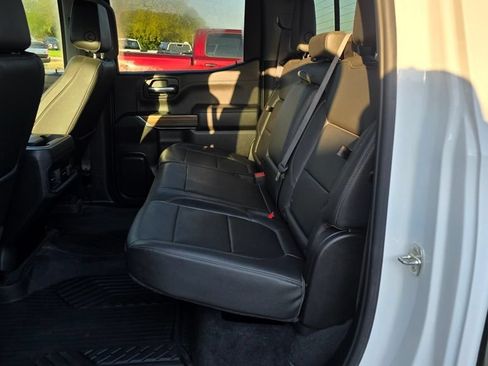 Used 2022 Chevrolet Silverado 1500 RST AWD/4WD image 12
