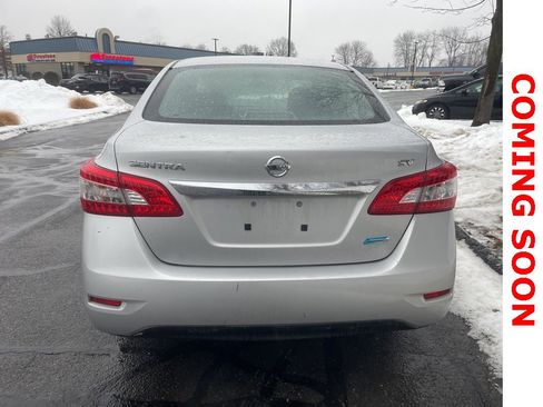 Used 2014 Nissan Sentra SV image 5