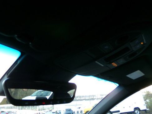 Used 2023 Genesis G70 2.0T w/ Sport Prestige Package image 27