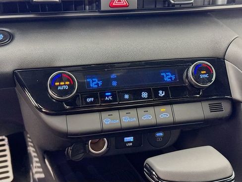 New 2026 Hyundai Elantra Sport image 24