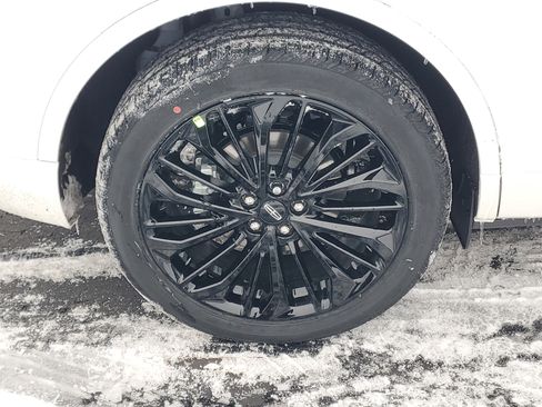 New 2026 Lincoln Corsair Premiere image 5