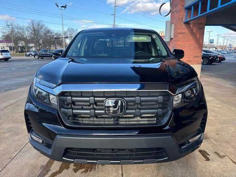 Used 2025 Honda Ridgeline RTL image 3