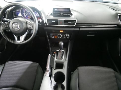 Used 2014 MAZDA MAZDA3 i Touring image 10