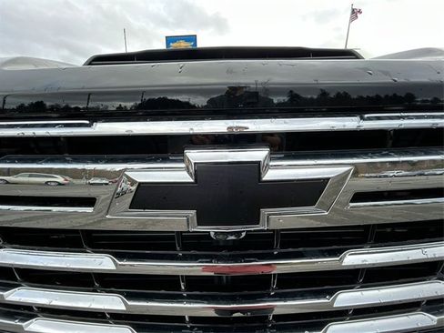 New 2025 Chevrolet Silverado 3500 LTZ w/ LTZ Premium Package image 32