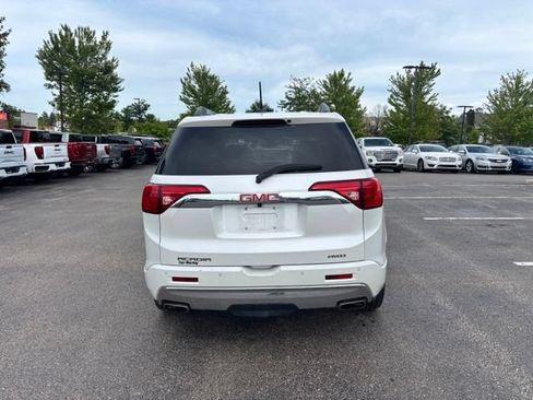 Used 2019 GMC Acadia Denali w/ Technology Package AWD/4WD image 7