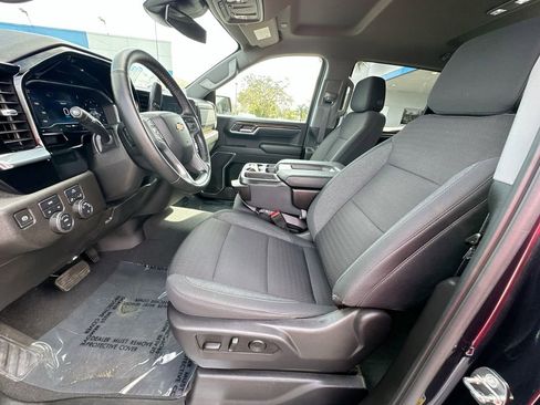 Used 2024 Chevrolet Silverado 1500 LT image 21