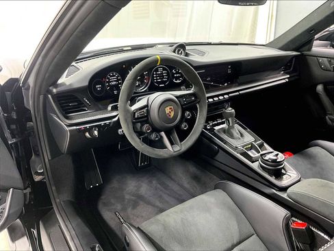 Used 2025 Porsche 911 GT3 RS image 7