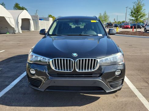 Used 2017 BMW X3 sDrive28i image 3