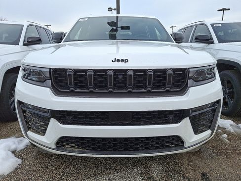 New 2026 Jeep Grand Cherokee L Limited image 2