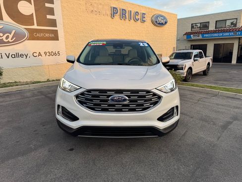 Used 2023 Ford Edge Titanium image 4