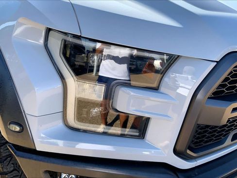 Used 2017 Ford F150 Raptor w/ Equipment Group 802A Luxury AWD/4WD image 27