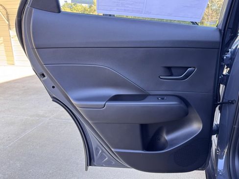 New 2026 Hyundai Kona SE image 20