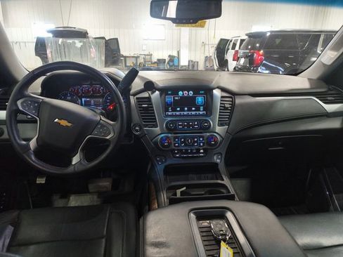 Used 2015 Chevrolet Suburban LTZ AWD/4WD image 4