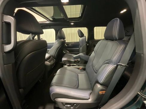 Used 2026 INFINITI QX80 4WD image 11