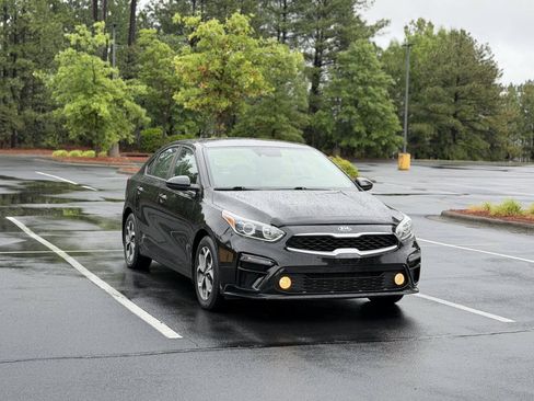 Used 2019 Kia Forte LXS FWD image 1