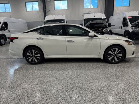 Used 2022 Nissan Altima 2.5 SL AWD/4WD image 4
