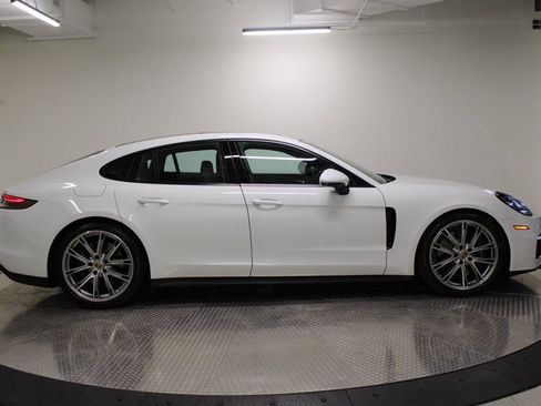 Certified 2021 Porsche Panamera 4 AWD/4WD image 8