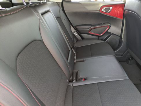 Used 2023 Kia Soul GT-Line image 14
