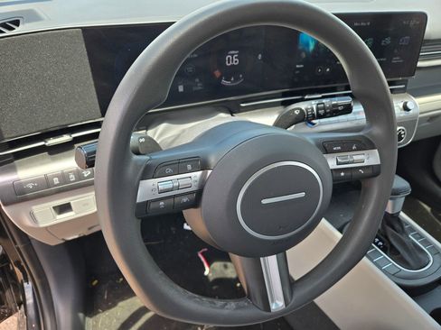 Certified 2026 Hyundai Kona SE AWD/4WD image 9