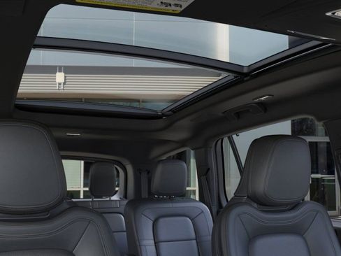 New 2025 Lincoln Aviator Reserve w/ Equipment Group 201A image 22