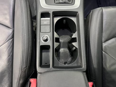 Used 2020 Audi Q3 2.0T Premium AWD/4WD image 20