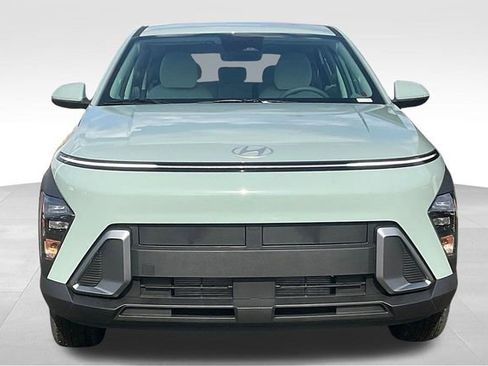New 2026 Hyundai Kona SE image 12