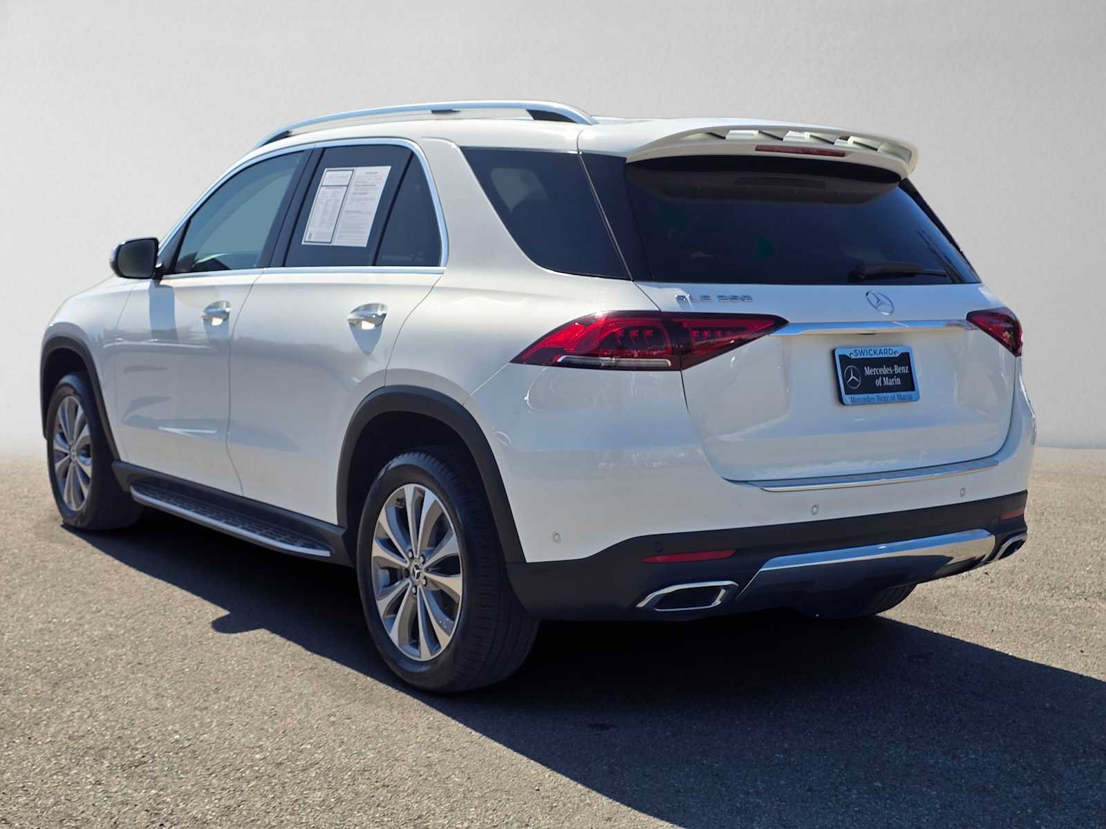 Used 2021 Mercedes-Benz GLE 350 w/ Premium Package image 11
