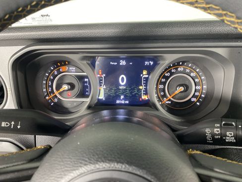 Used 2024 Jeep Wrangler Unlimited Sport AWD/4WD image 21