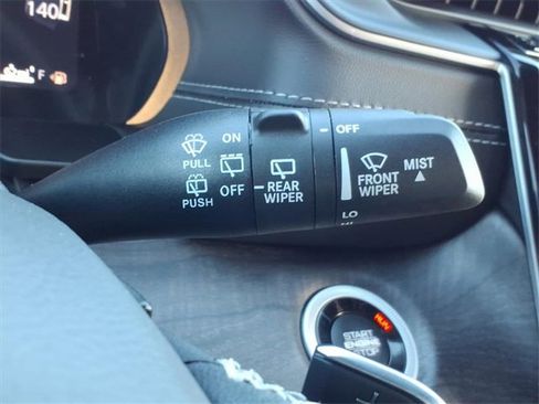 New 2025 Jeep Grand Cherokee Limited image 26