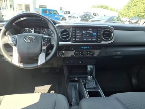 Used 2023 Toyota Tacoma SR5 w/ Technology Package RWD image 9