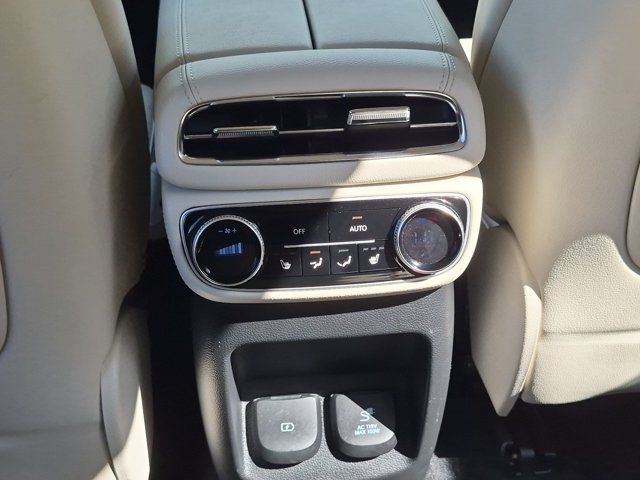 Used 2023 Genesis GV80 2.5T w/ Prestige 20" Package AWD/4WD image 17