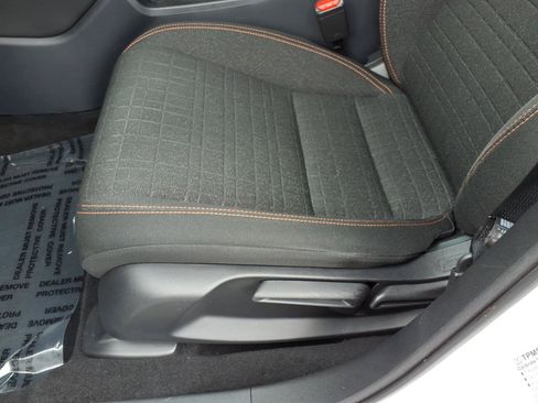 Used 2024 Honda HR-V Sport image 14