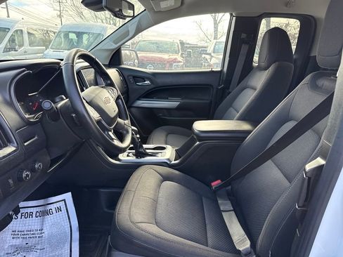 Used 2022 Chevrolet Colorado LT w/ Fleet Safety Package image 12