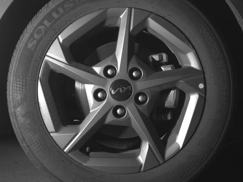 Used 2025 Kia K4 LXS image 13